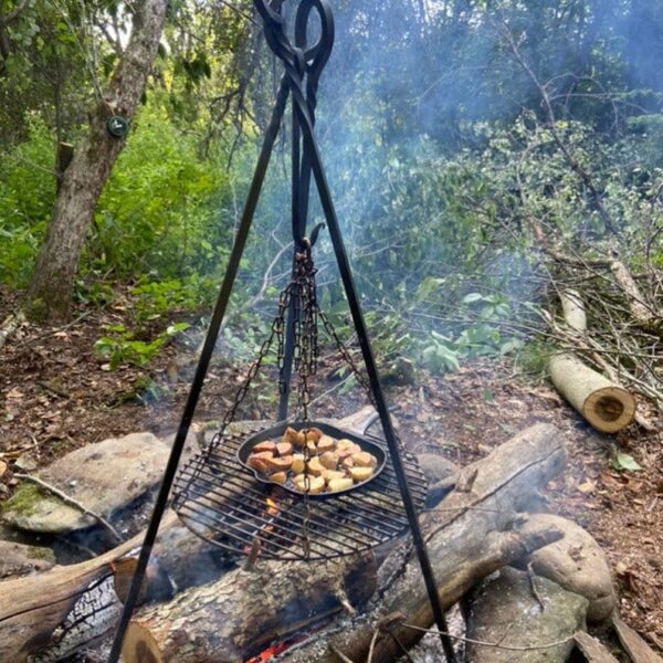 XL heavy duty forged camp cooking tripod holds OVER 95 POUNDS! seen on tv's , fallout, dinner: impossible