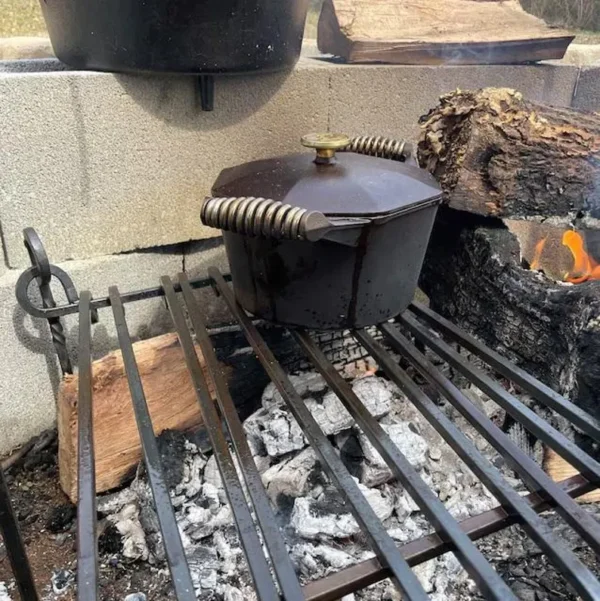 CAMP GRILL,24×24 hand forged, heavy duty. bag included! Seen on fallout - Image 10